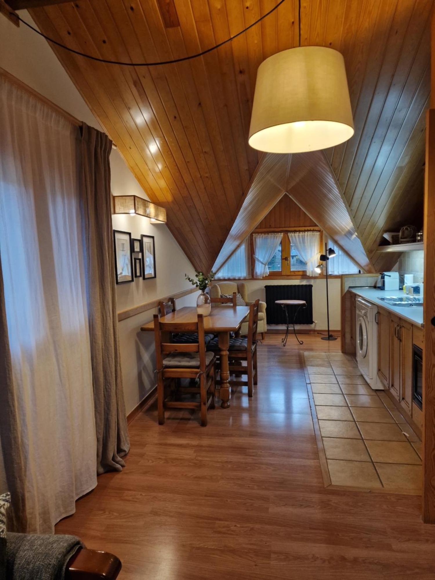 Apartmán La Buhardilla De Gavín Exteriér fotografie
